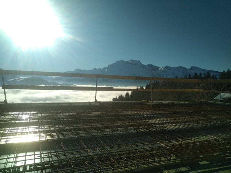 Maconnerie près de la Balme de Thuy